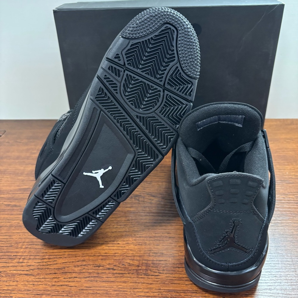 Jordan 4 Retro Black Cat (2020 Version) -Men’s Athletic Shoes Sneakers - Picture 5 of 6